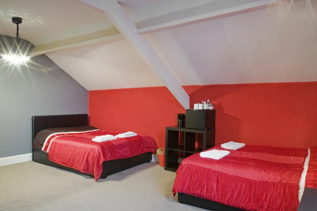 Ferienwohnung Oaklands  Wolverhampton Exterior foto