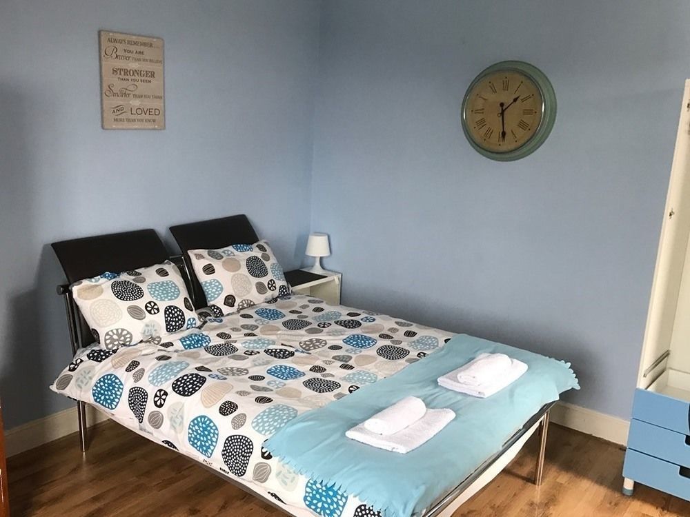 Ferienwohnung Oaklands  Wolverhampton Exterior foto